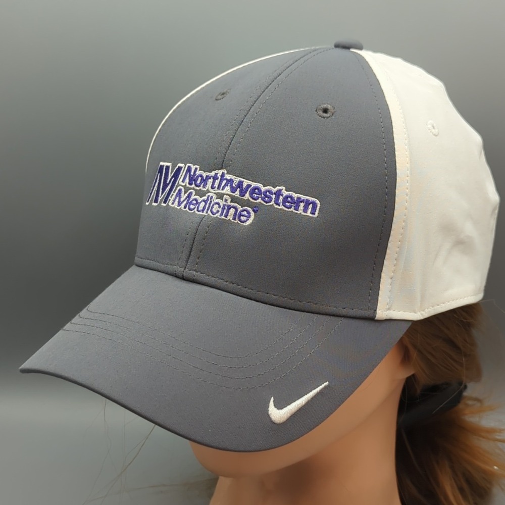 Northwestern Medicine Hat Golf Cap Nike Legacy91 OSFM White/Gray Strapback